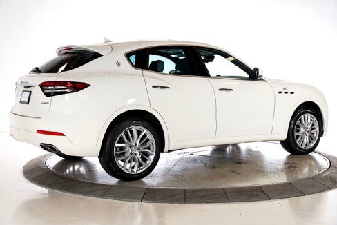 Used 2022 Maserati Levante GT image 6