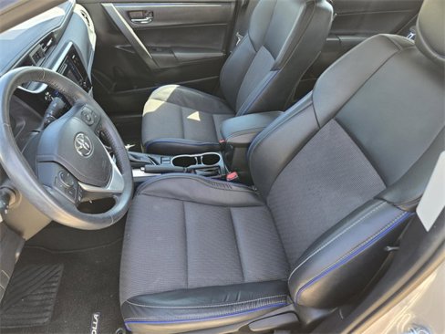Used 2017 Toyota Corolla SE image 28