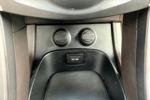 Used 2014 Hyundai Santa Fe GLS image 15
