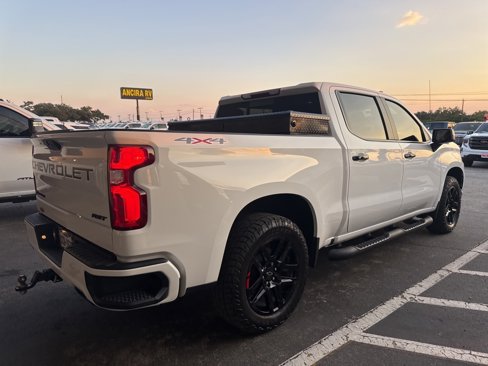 Used 2022 Chevrolet Silverado 1500 RST w/ Redline Edition image 2