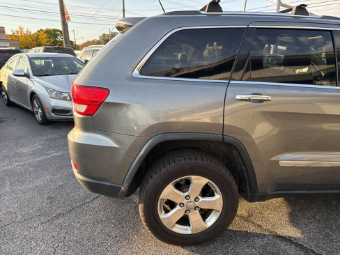 Used 2012 Jeep Grand Cherokee Limited image 38