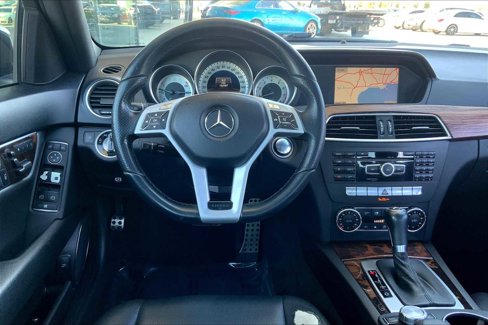 Used 2013 Mercedes-Benz C 250 Sedan image 5