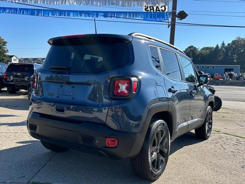 Certified 2023 Jeep Renegade Altitude w/ Convenience Group I image 5
