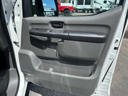 Used 2020 Nissan NV 2500 S image 26