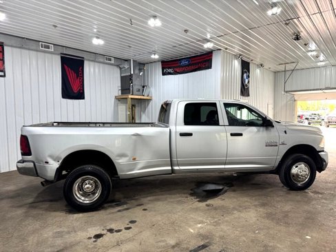Used 2016 RAM 3500 Tradesman w/ Chrome Appearance Group image 26