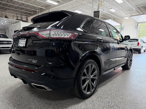 Used 2018 Ford Edge Sport w/ Equipment Group 401A image 3