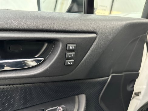 Used 2015 Subaru Outback 2.5i Limited image 12