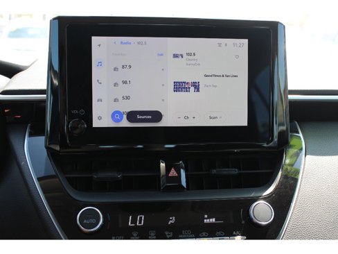 Used 2023 Toyota Corolla LE image 9