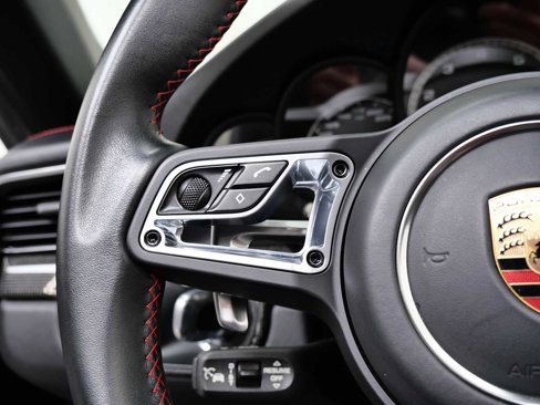 Used 2019 Porsche 911 Turbo S image 28