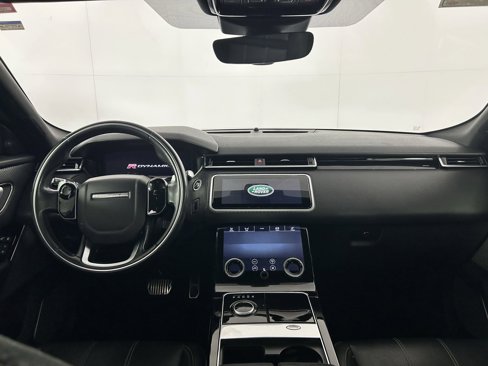 Used 2019 Land Rover Range Rover Velar R-Dynamic SE image 14
