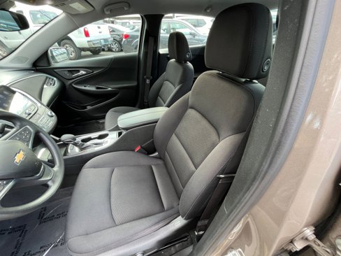 Used 2023 Chevrolet Malibu LT w/ Driver Confidence Package image 36