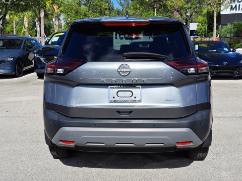 Used 2023 Nissan Rogue S image 4