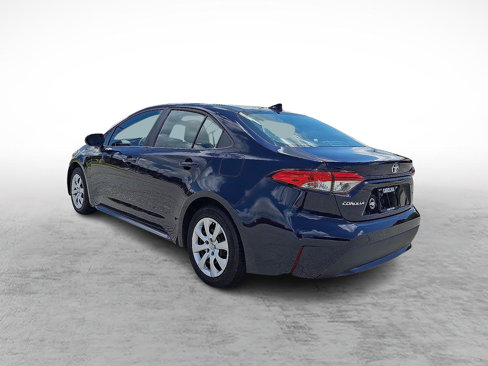 Used 2020 Toyota Corolla LE image 7