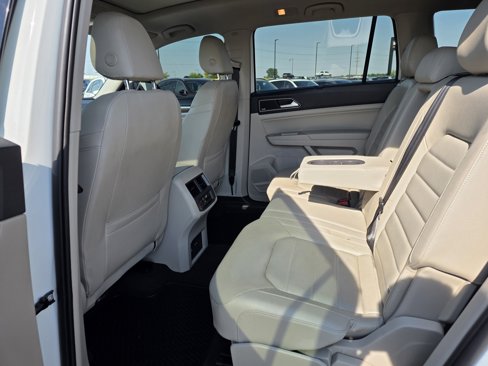 Used 2019 Volkswagen Atlas SEL Premium image 28