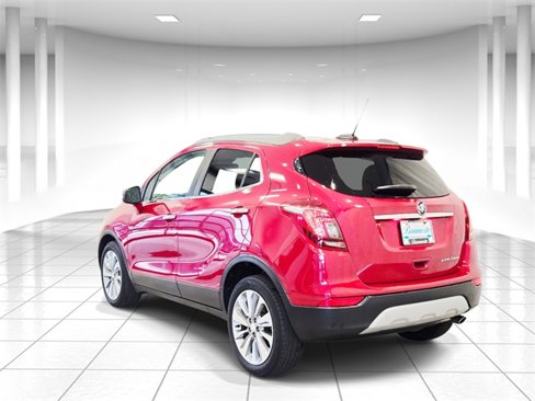 Used 2019 Buick Encore Preferred image 3