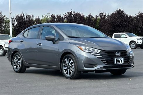 New 2025 Nissan Versa SV w/ Trunk Package image 2
