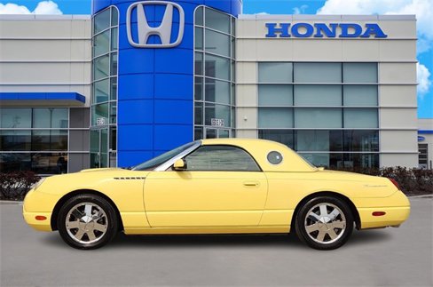 Used 2002 Ford Thunderbird image 3