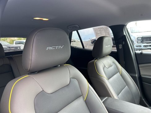 Used 2025 Chevrolet Trax ACTIV w/ Driver Confidence Package image 29