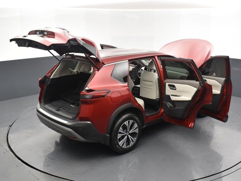 Used 2022 Nissan Rogue SV image 32