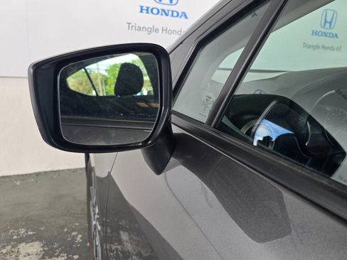Used 2023 Nissan Versa S image 35