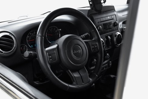 Used 2013 Jeep Wrangler Sahara w/ Dual Top Group image 18
