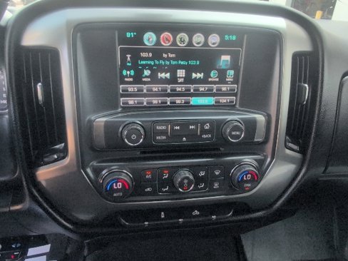 Used 2018 Chevrolet Silverado 1500 LT w/ LT Eassist Package image 25