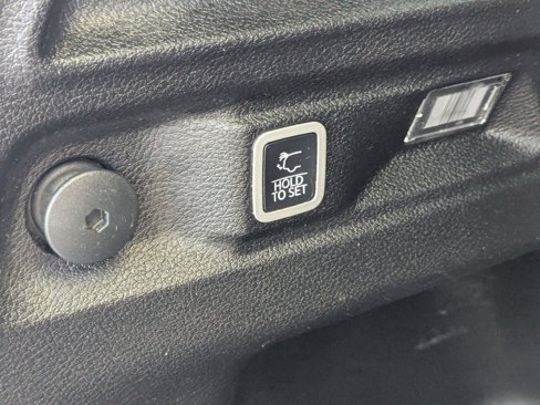 Used 2021 Jeep Grand Cherokee L Limited image 34