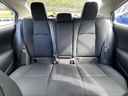 Used 2022 Toyota Corolla LE image 18
