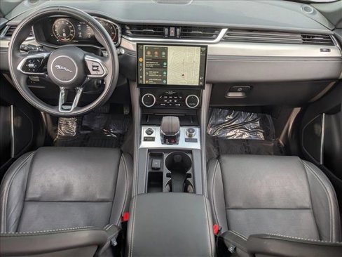 Used 2024 Jaguar F-PACE R-Dynamic S image 19