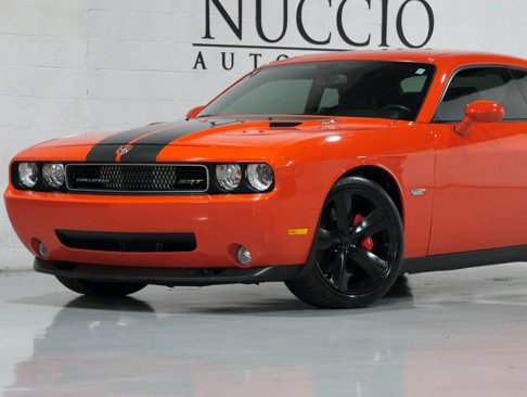 Used 2009 Dodge Challenger SRT8 image 9