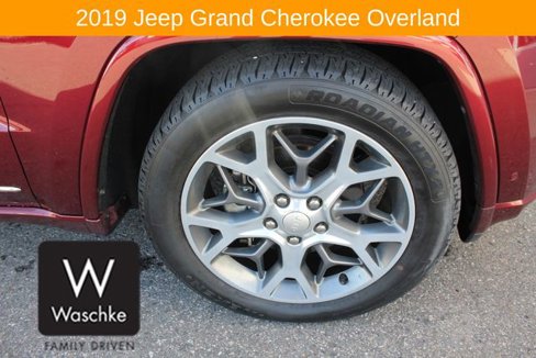 Used 2019 Jeep Grand Cherokee Overland image 15