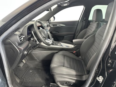 Used 2024 Dodge Hornet R/T w/ Tech Pack w/o Parking image 6