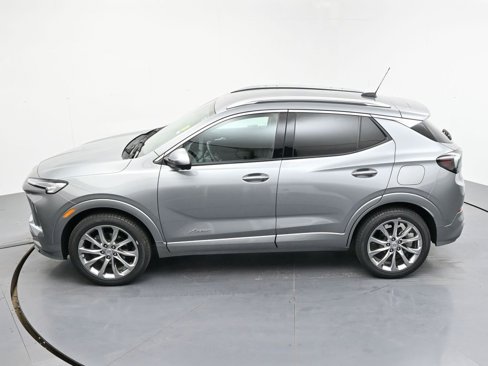 Used 2024 Buick Encore GX Avenir w/ Avenir Technology Package image 21