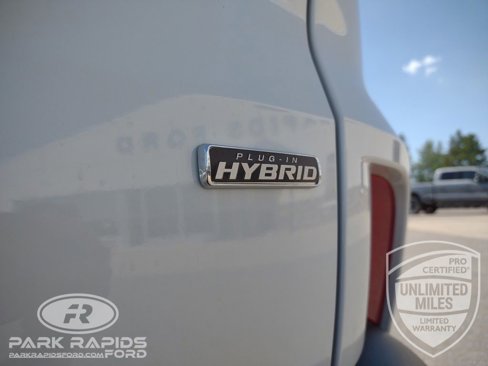 New 2025 Ford Escape SE w/ Class II Trailer Tow Package image 42