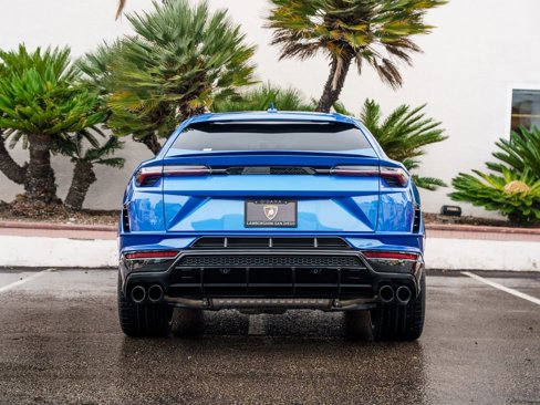 Used 2024 Lamborghini Urus S image 4