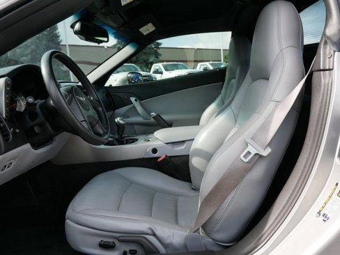 Used 2005 Chevrolet Corvette Coupe w/ Preferred Equipment Group image 12