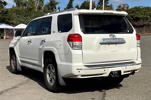 Used 2011 Toyota 4Runner SR5 image 4