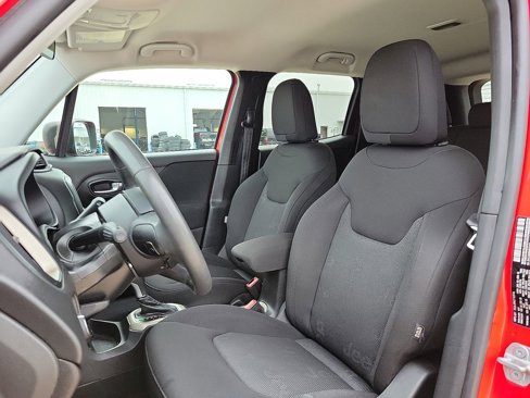 Used 2017 Jeep Renegade Sport w/ Power & Air Group image 11