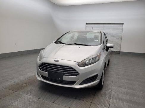 Used 2015 Ford Fiesta SE image 15