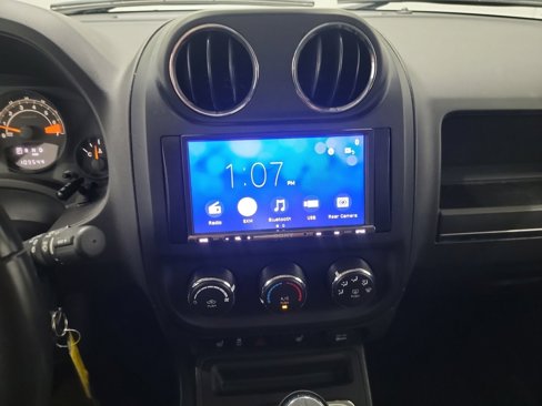 Used 2016 Jeep Patriot High Altitude image 15