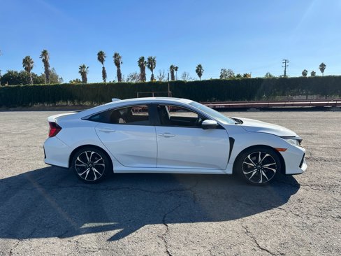 Used 2018 Honda Civic Si image 4