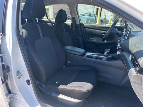 Used 2024 Nissan Sentra SV image 34