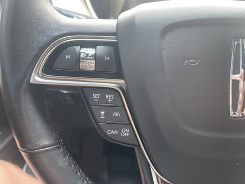 Used 2019 Lincoln Nautilus Reserve w/ Ultimate Package image 22