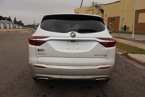 Used 2018 Buick Enclave Premium w/ Experience Buick Package image 10