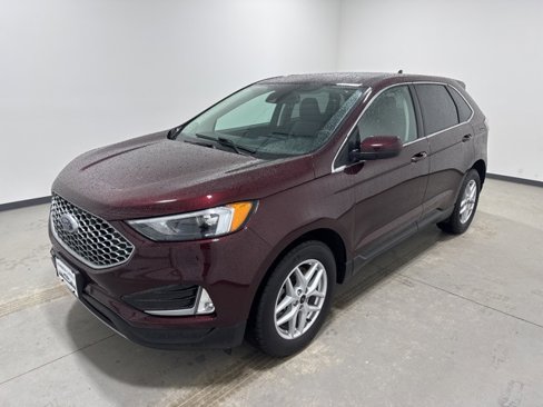 Used 2023 Ford Edge SEL w/ Convenience Package image 7
