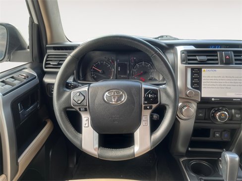 Used 2022 Toyota 4Runner SR5 Premium image 12