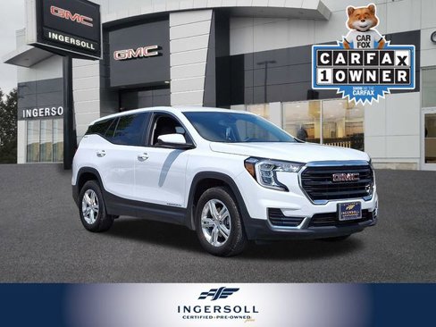 Used 2024 GMC Terrain SLE image 1