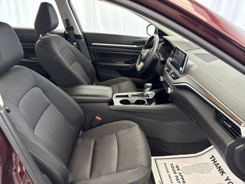 Used 2023 Nissan Altima 2.5 SV image 12