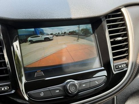 Used 2018 Chevrolet Trax LS image 24