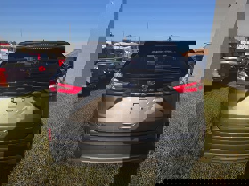 Used 2024 Ford Edge SEL image 7